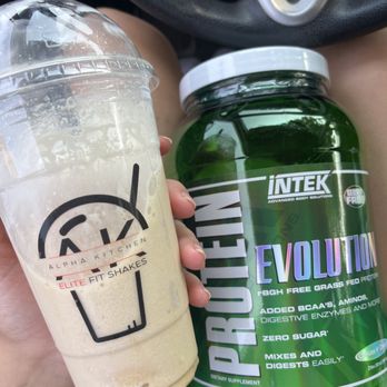 H&I Nutrition - Thunder Coffee Nitro Elite Shake with White Chocolate, Intek Evolution Protien (cookies n' cream) - Vitamins & Supplements Near Me - Fargo, North Dakota