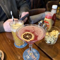 Café Lamartine - Happy Hour! 5-8p