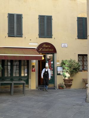 Buca di Sant'Antonio by null