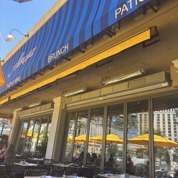 Alexxa's - Patio seating - Breakfast & Brunch Near Me - Las Vegas, Nevada Alexxa's - Patio seating - Breakfast & Brunch Near Me - Las Vegas, Nevada