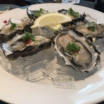 Boulevard Bistro - Raw oysters - New American Near Me - Elk Grove, California