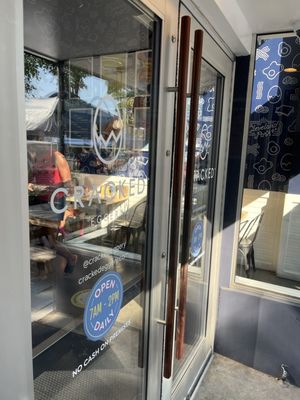 Cracked Eggery by null