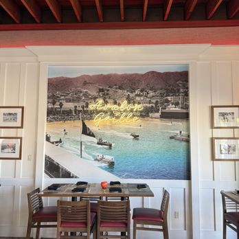 Avalon Grille - signage - New American Near Me - Avalon, California