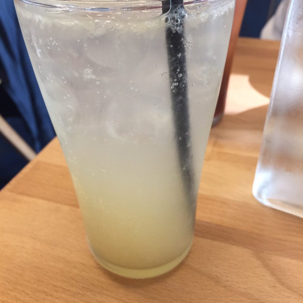 Kin Kao Thai Kitchen - Ginger drink soda - Thai Near Me - Vancouver, British Columbia