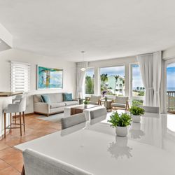 Las Casitas Village - Three Bedroom Ocean View
