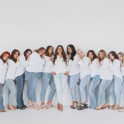 Salon Ludic - -Salon Ludic Team 
-Luxurious Hair Salon + Extension Lounge
-O'Fallon IL Hair 
-Edwardsville IL Hair