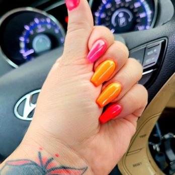 BUI Nails Lounge - My first fill with Lani ($40) - Nail Salons Near Me - Lincoln, California BUI Nails Lounge - My first fill with Lani ($40) - Nail Salons Near Me - Lincoln, California