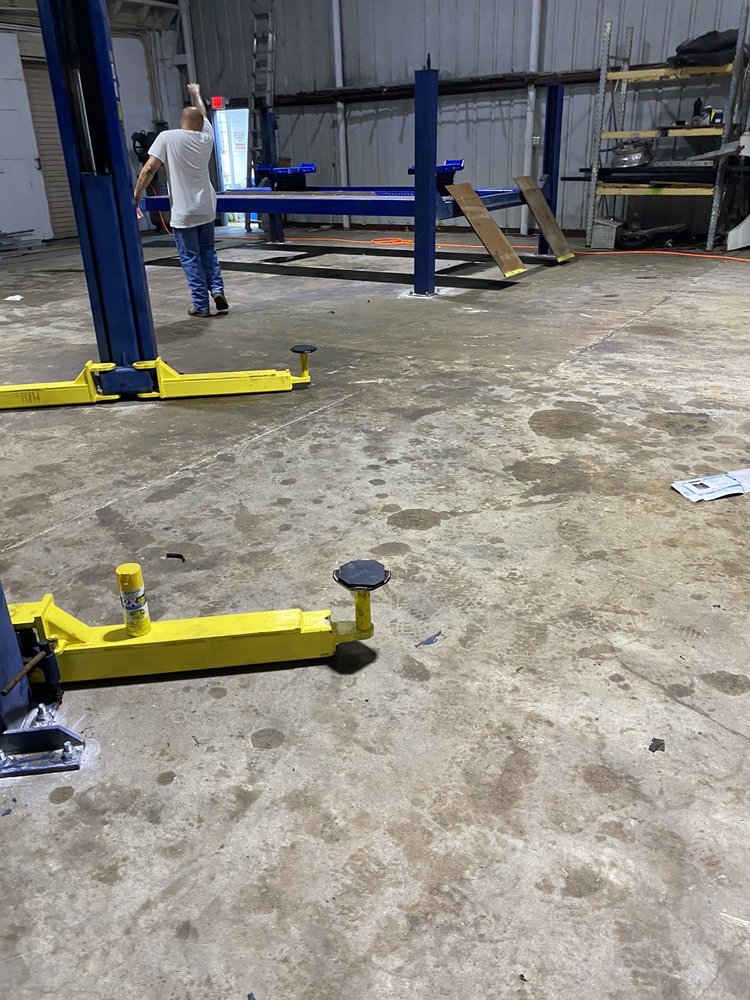 ELITE TOWING OF DAYTONA Updated August 2024 17 Photos 727 Cheston