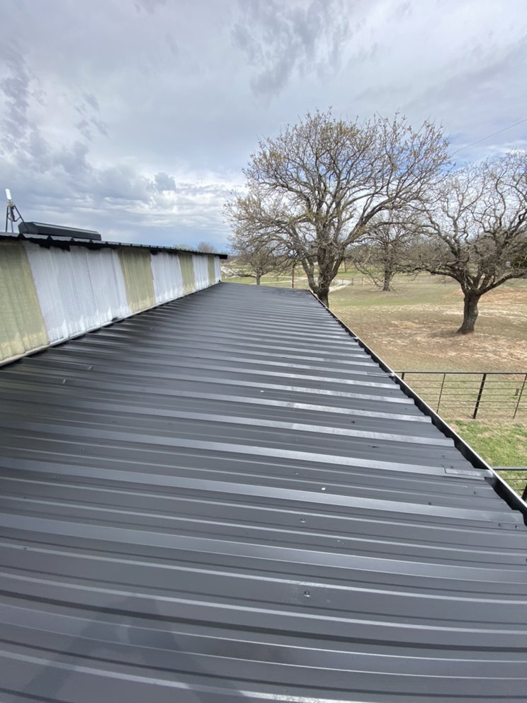 Slide of William Joles Roofing & Painting