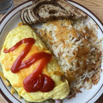 Six Chicks Scratch Kitchen - Denver Omelette - New American Near Me - South Haven, Michigan