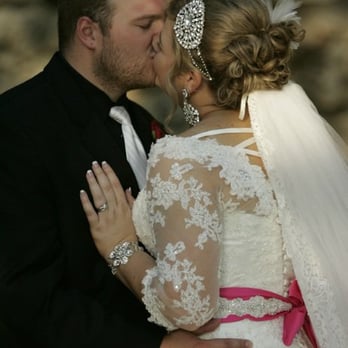 Signature Bridal Salon - The bracelet from Signature that Dee helped me pick out was also divine, and match the earrings and head piece perfectly! - Bridal Near Me - Austin, Texas