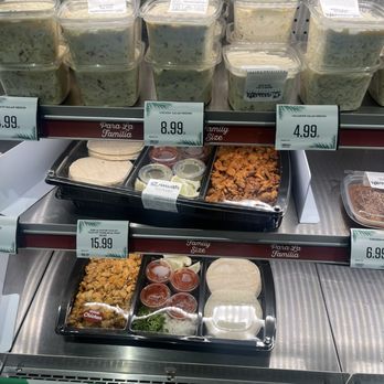 Vallarta Supermarkets - Grocery Near Me - Clovis, California