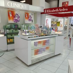 Farmers Dunedin - Clinique counter.