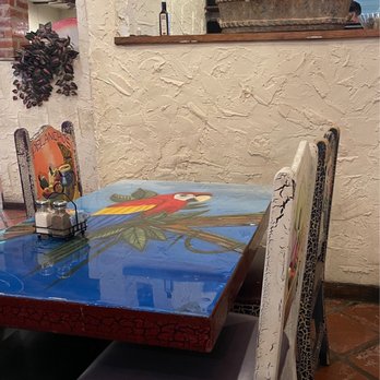 Pelanchos Mexican Grill - Decorative table - Mexican Near Me - Knoxville, Tennessee