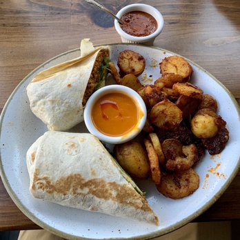 Covacha - Huevos con Chorizo - Mexican Near Me - New York, New York