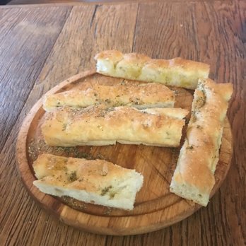 La Boite - Yummy complimentary bread. Best we've had in Florence - Italian Near Me - Florence, FI