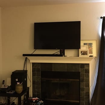 Custom Plasma Install - Before living room - Home Theatre Installation Near Me - Orlando, Florida Custom Plasma Install - Before living room - Home Theatre Installation Near Me - Orlando, Florida