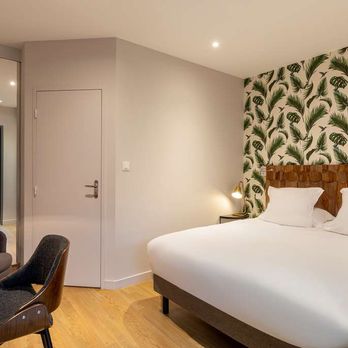 Sarl D'Europe Et D'Angleterre - BWMACON - Hotels Near Me - Mâcon, 71
