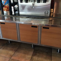 KFC - Messy, dirty, many not working