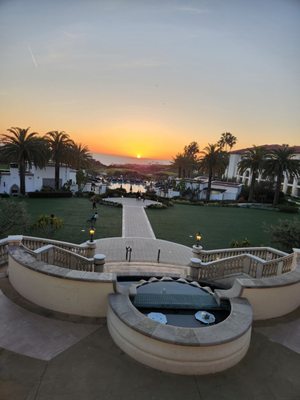 AVEO Table + Bar by null