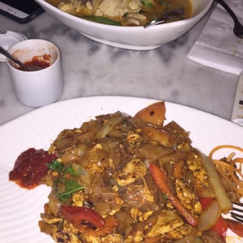 Thai Terminal - Drunken Noodle and Red Curry!! - Thai Near Me - New York, New York Thai Terminal - Drunken Noodle and Red Curry!! - Thai Near Me - New York, New York