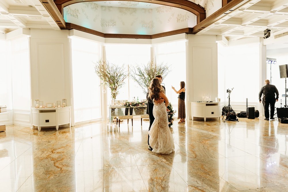 Sharing Stars Ballroom Dance Logo