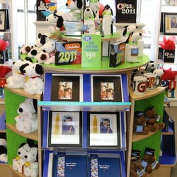 Dona's Hallmark Shop - 2011 Graduation Gifts