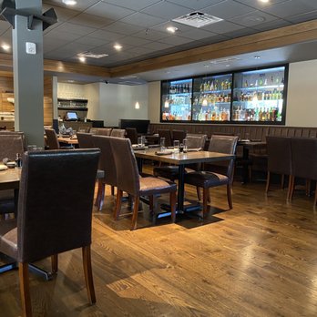 Kuro Bistro - Interior - Japanese Near Me - Lake Forest, Illinois