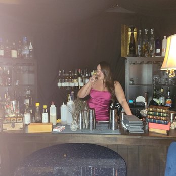 Room Nine 01 - Cute bar - Cocktail Bars Near Me - Fort Lauderdale, Florida Room Nine 01 - Cute bar - Cocktail Bars Near Me - Fort Lauderdale, Florida