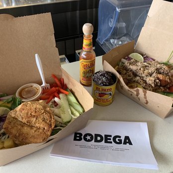 Bodega - Market salad with chicken(left)  Market salad with lechon(right) - Latin American Near Me - St Petersburg, Florida