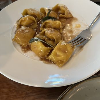 Trani's Dockside Station - Butternut squash ravioli - Seafood Near Me - San Pedro, California Trani's Dockside Station - Butternut squash ravioli - Seafood Near Me - San Pedro, California