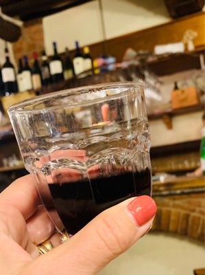 OSTERIA ACQUACHETA dal giovedì al lunedì pranzo e cena necessaria la prenotazione L'OSTESSA E L'OSTE AUGURANO BUONA VITA by null