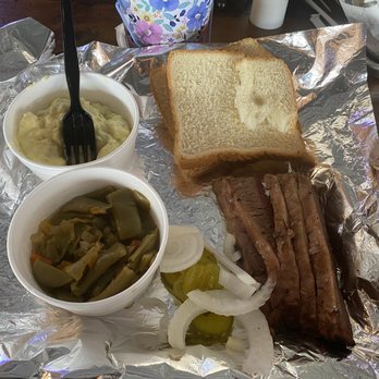 Grant's Bar-B-Que Logo