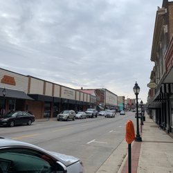 Farmville Town of - Unique stores lining Main Street ...