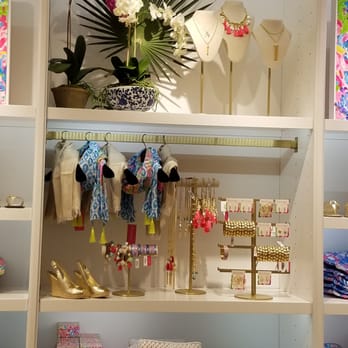 Lilly Pulitzer - Accessories galore - Women's Clothing Near Me - Lake Buena Vista, Florida Lilly Pulitzer - Accessories galore - Women's Clothing Near Me - Lake Buena Vista, Florida