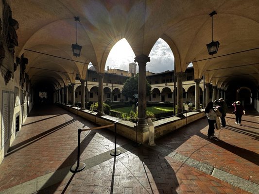 Basilica di San Lorenzo by null