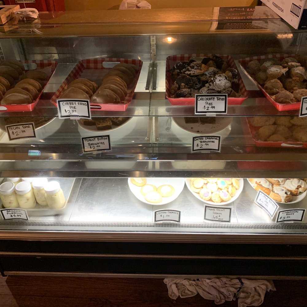 Dean's Restaurant & Bakery - Dessert counter - Bakeries Near Me - Oak Ridge, Tennessee Dean's Restaurant & Bakery - Dessert counter - Bakeries Near Me - Oak Ridge, Tennessee