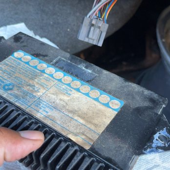 Guru Electronics Car Audio - Water damaged amp that needed replacing - Car Stereo Installation Near Me - San Jose, California Guru Electronics Car Audio - Water damaged amp that needed replacing - Car Stereo Installation Near Me - San Jose, California