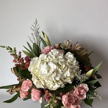 Amber Rose Floral Design - Florists Near Me - Westport, Massachusetts Amber Rose Floral Design - Florists Near Me - Westport, Massachusetts