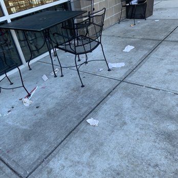 McAlister's Deli - Trash outside - Delis Near Me - Raleigh, North Carolina