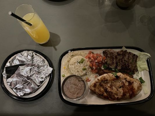 El Tamarindo by null El Tamarindo by null