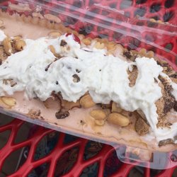 Dick's Drive-Inn - Peanut Butter Cup Sundae (with chocolate ice cream)