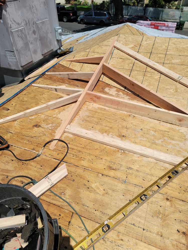 Slide of SG Construction & Roofing