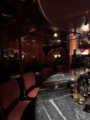 Experimental Cocktail Club by null