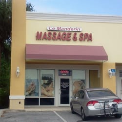 Le Mandarin Massage & Spa - Le Mandarin (note the store front sign is spelled Le Manderin. Their brochures and business cards spell it Le Mandarin.)