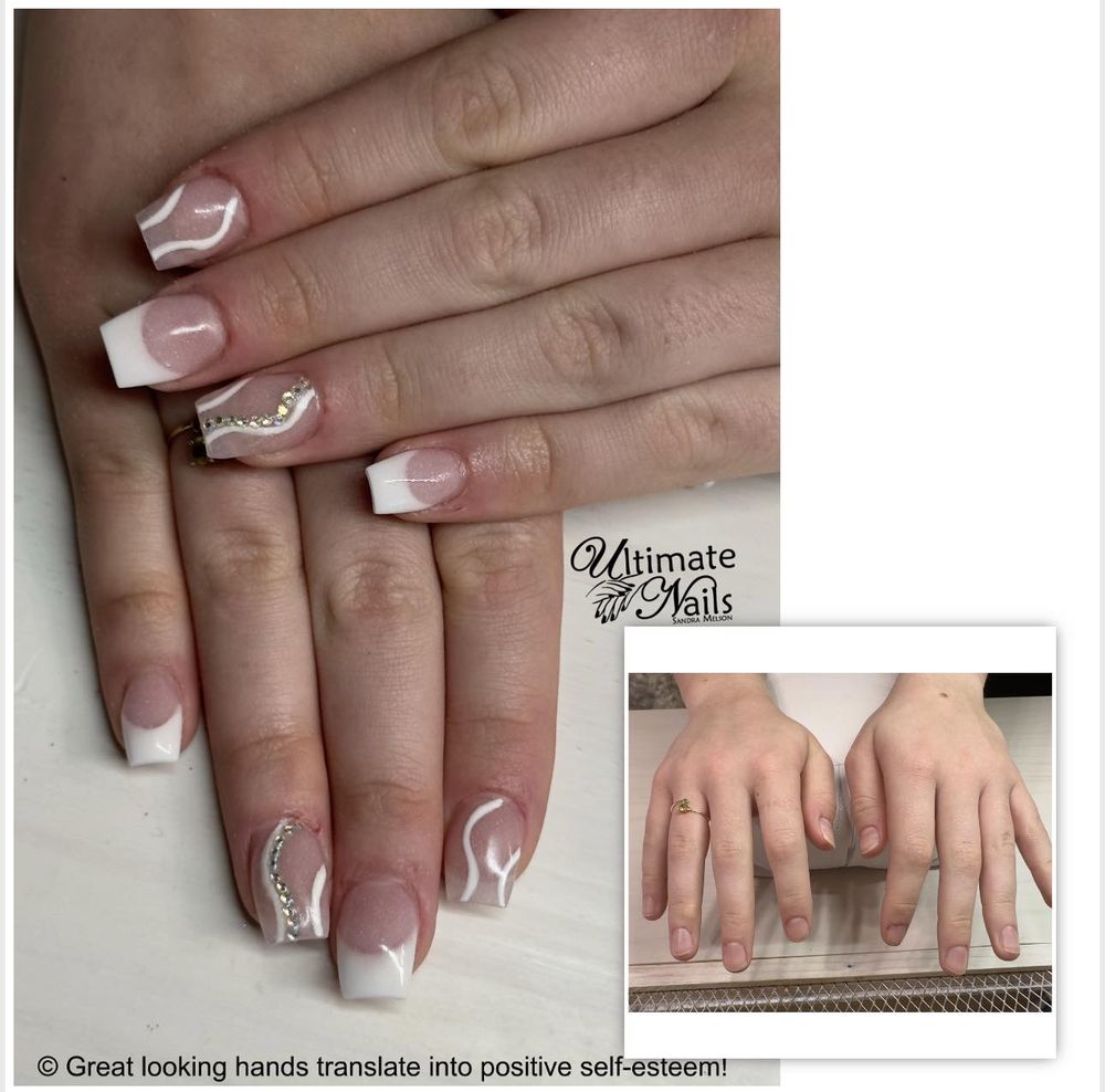 Ultimate Nails Sandra Logo