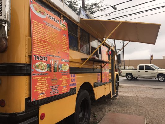 Tortas El Güero by null