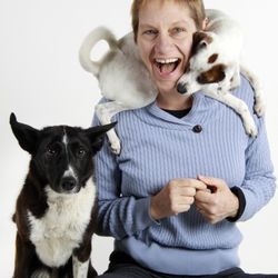 Pet Poses Photography - Dog trainer extraordinaire!