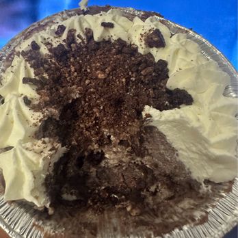 Crumbl - Berkeley - Correctly delicious made Oreo pie from Vacaville, California - Bakeries Near Me - Berkeley, California Crumbl - Berkeley - Correctly delicious made Oreo pie from Vacaville, California - Bakeries Near Me - Berkeley, California