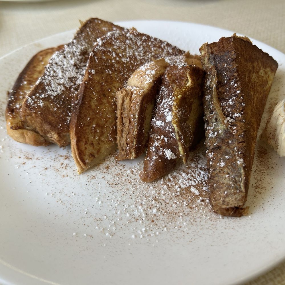 Wilson's Diner - Texas french toast - American Near Me - Waltham, Massachusetts Wilson's Diner - Texas french toast - American Near Me - Waltham, Massachusetts